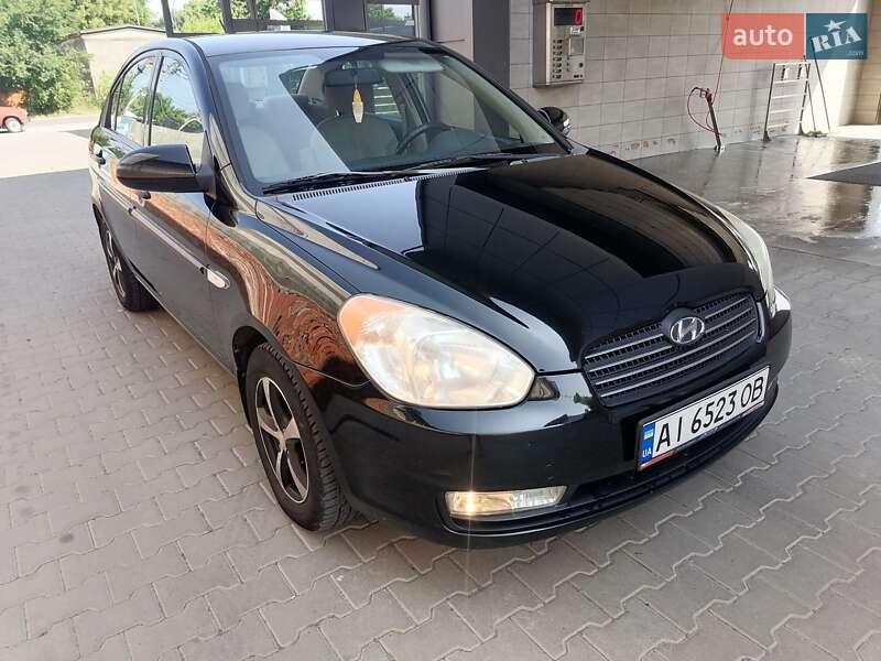 2008 hyundai accent