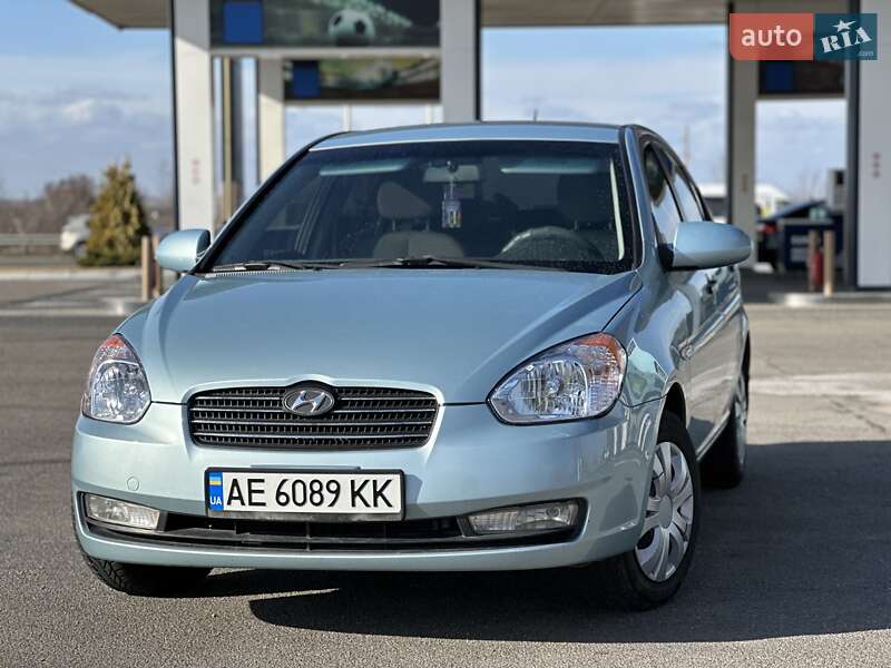 2008 hyundai accent