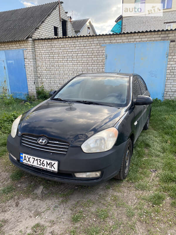 2008 hyundai accent
