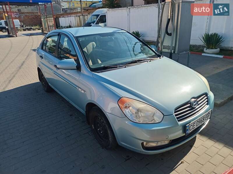 2008 hyundai accent