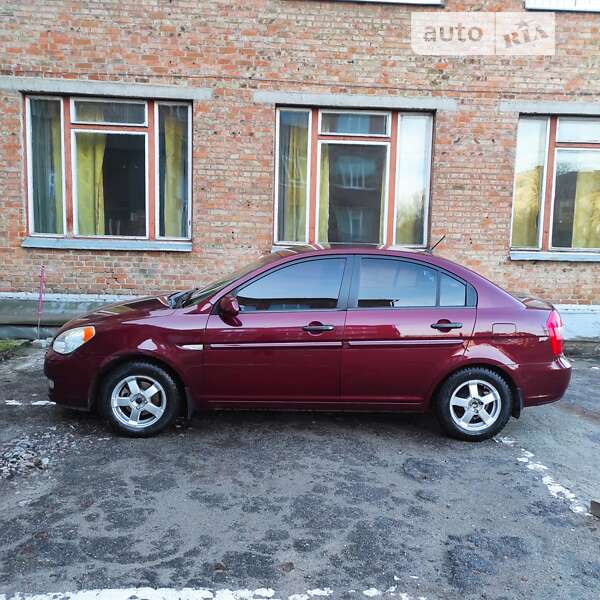 2008 hyundai accent