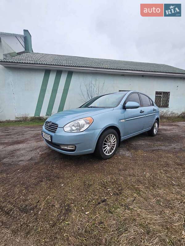 2008 hyundai accent