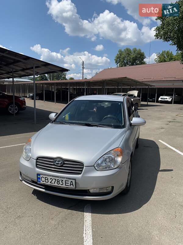 2008 hyundai accent
