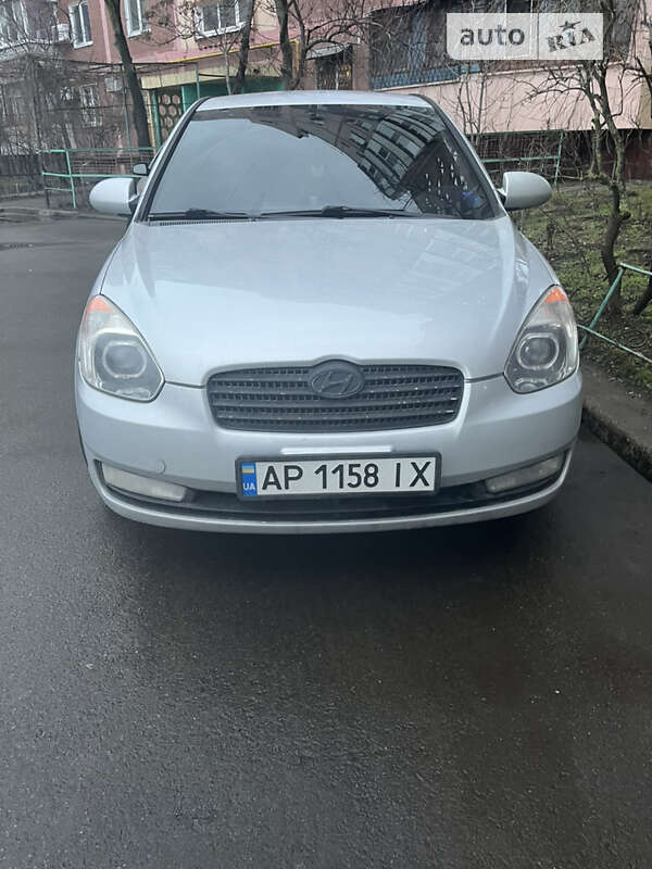 2008 hyundai accent