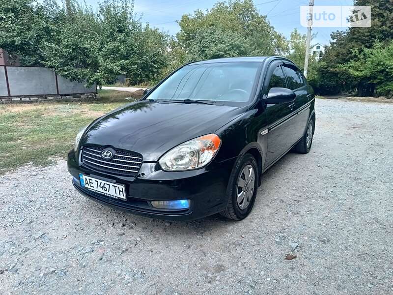 2008 hyundai accent
