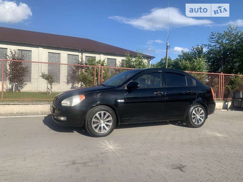 2008 hyundai accent