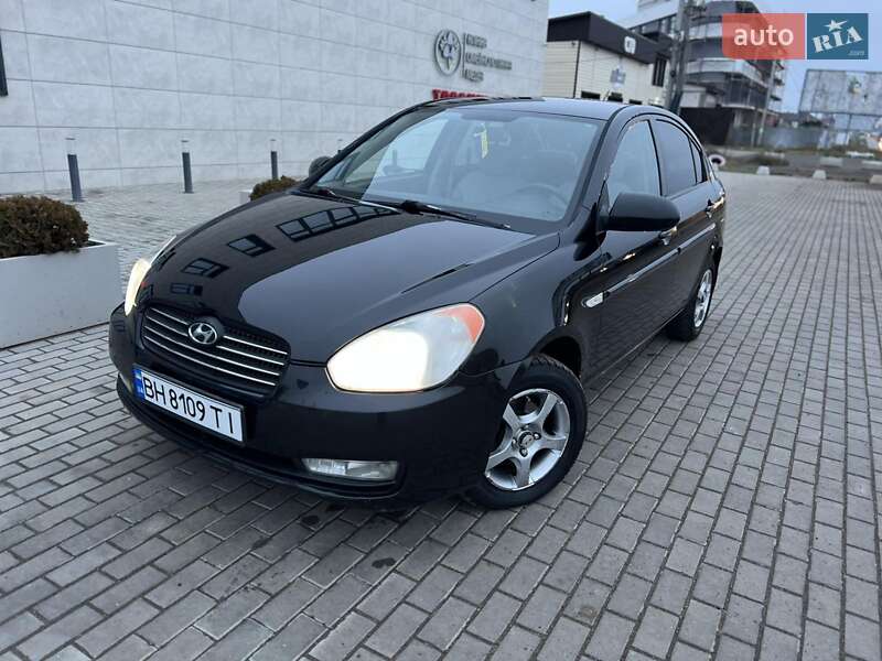 2008 hyundai accent