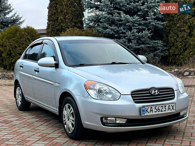 2008 hyundai accent