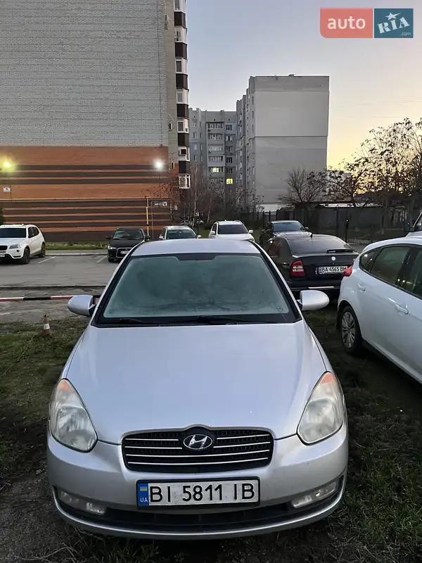 2008 hyundai accent