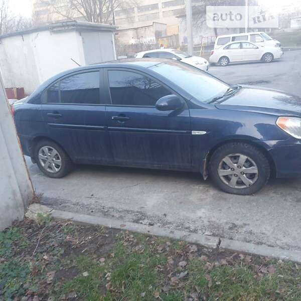 2008 hyundai accent