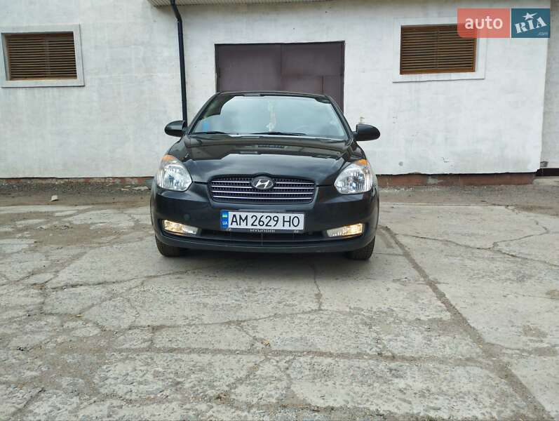 2008 hyundai accent