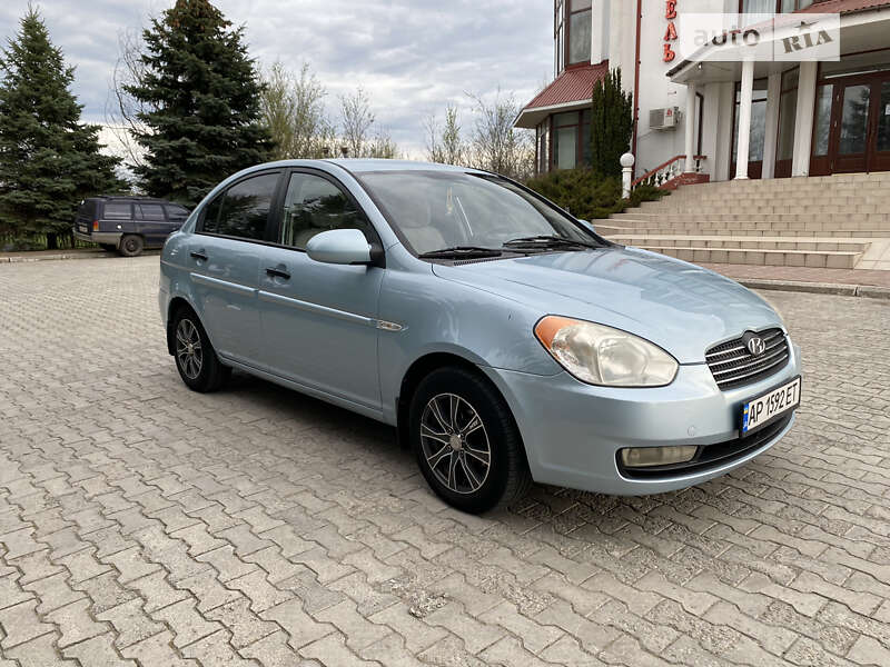 2008 hyundai accent