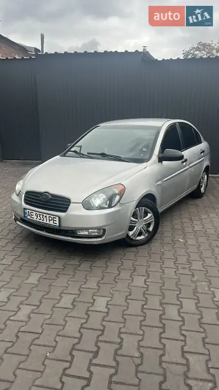2008 hyundai accent