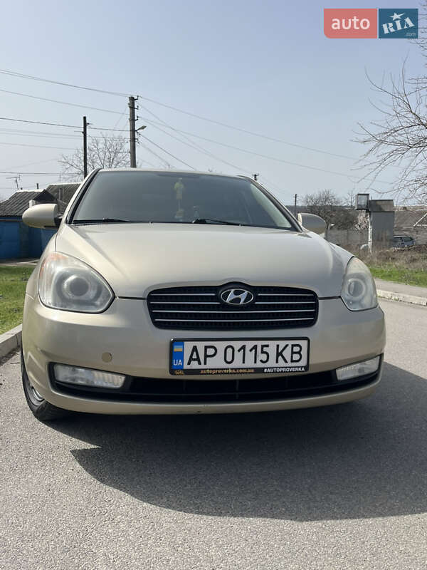 2008 hyundai accent