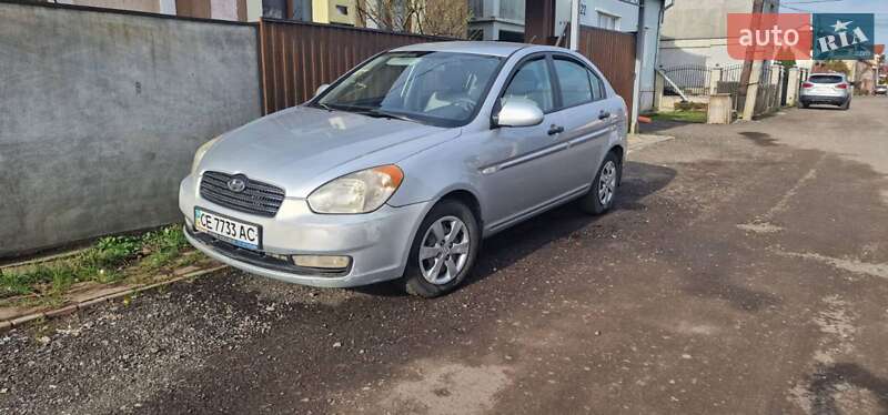 2008 hyundai accent