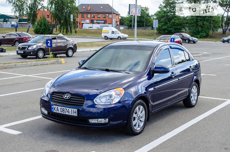 2008 hyundai accent