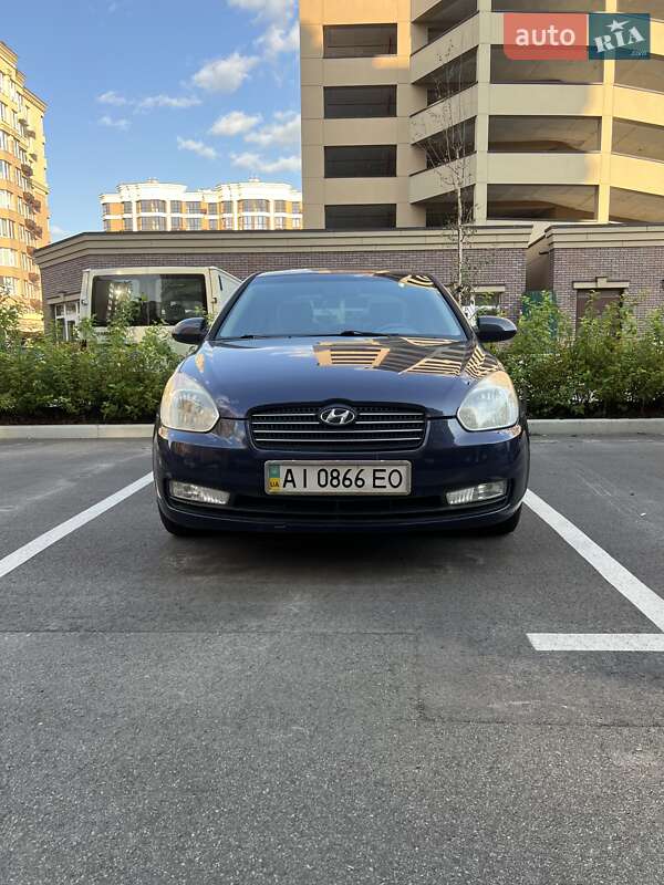 2008 hyundai accent