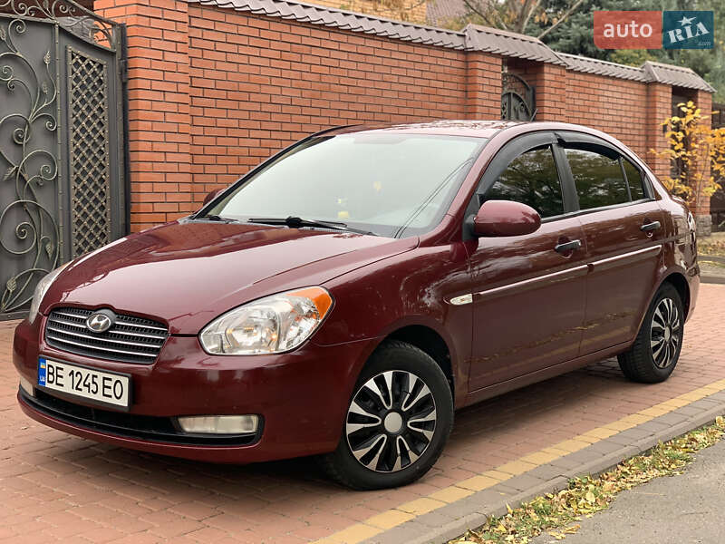 2008 hyundai accent