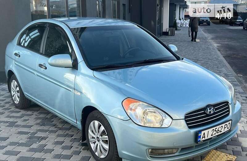 2008 hyundai accent