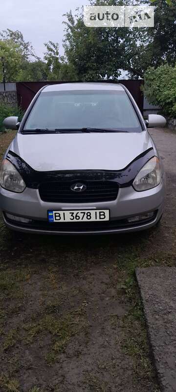 2008 hyundai accent