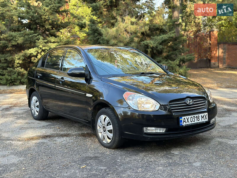 2008 hyundai accent