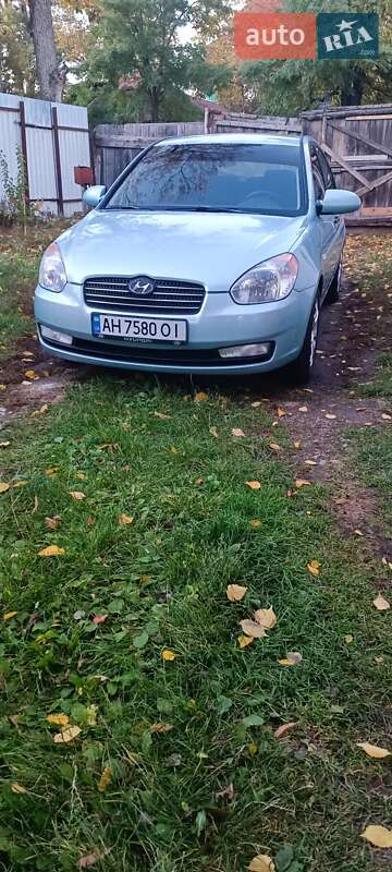 2008 hyundai accent