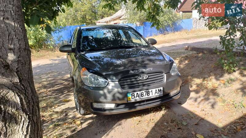 2008 hyundai accent