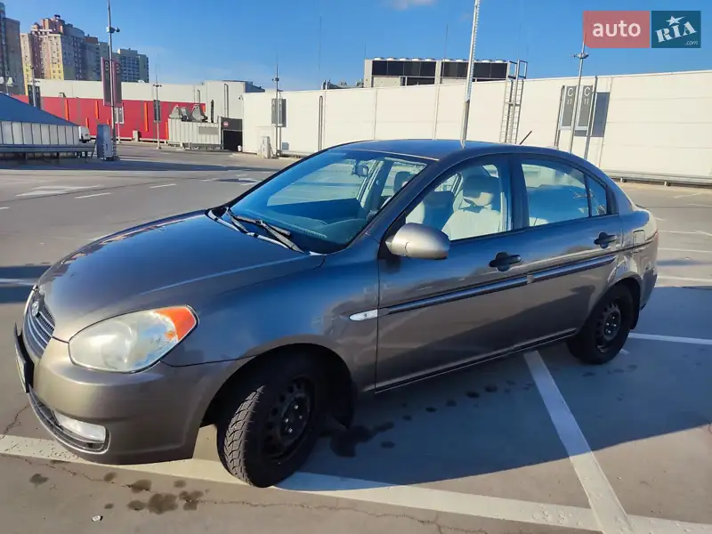 2008 hyundai accent