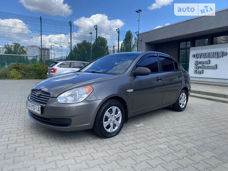 2008 hyundai accent
