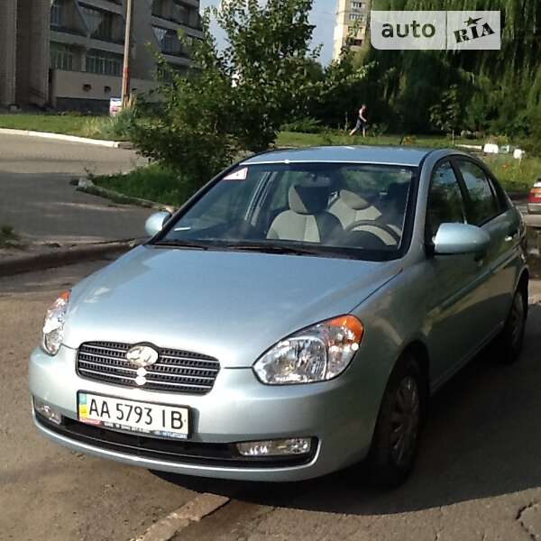 2008 hyundai accent