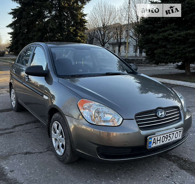 2008 hyundai accent