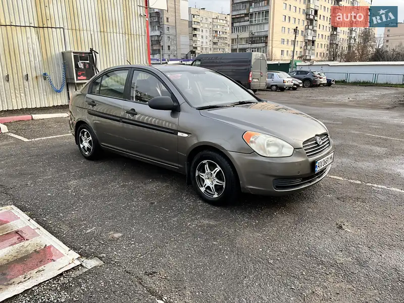 2008 hyundai accent