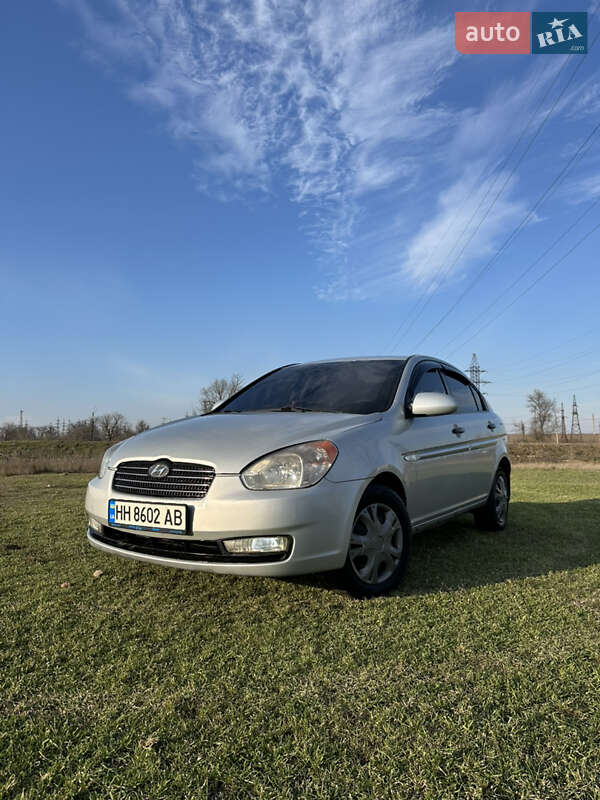 2007 hyundai accent