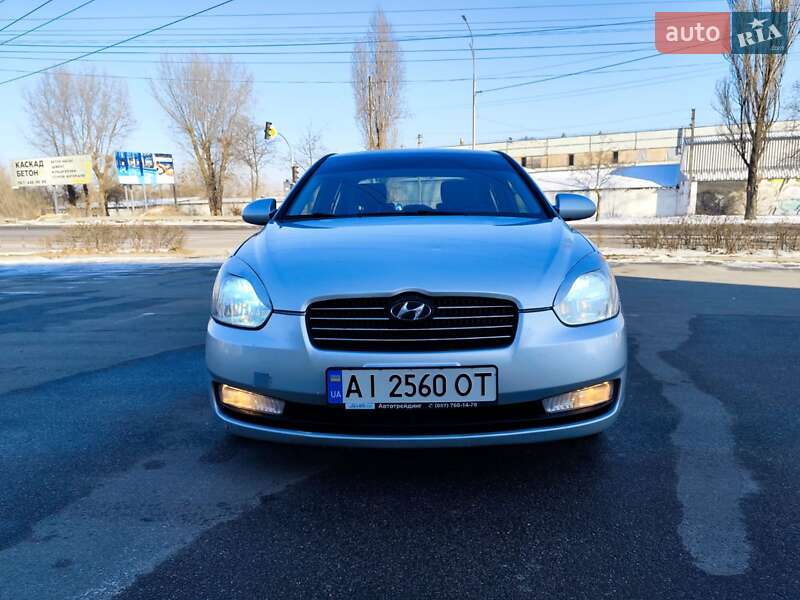 2008 hyundai accent