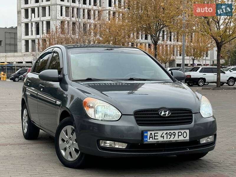 2008 hyundai accent