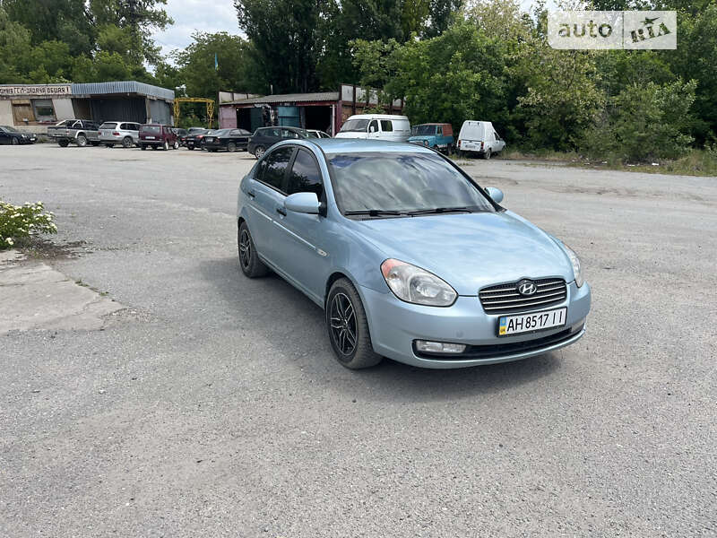 2008 hyundai accent