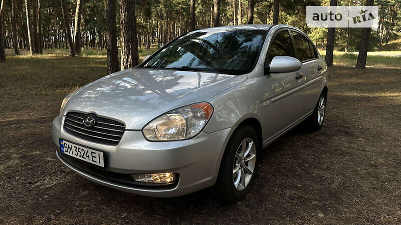 2008 hyundai accent