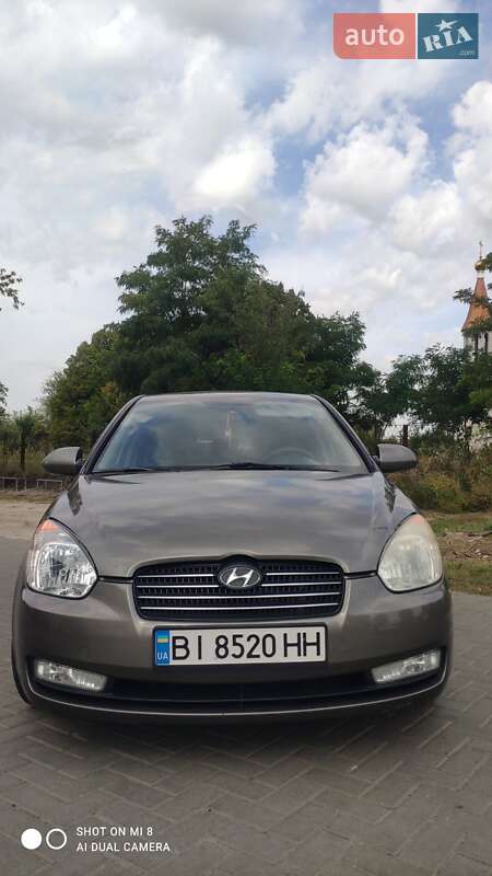 2008 hyundai accent