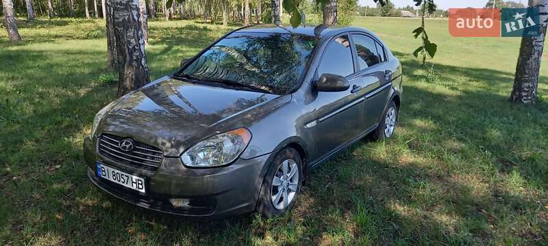 2008 hyundai accent