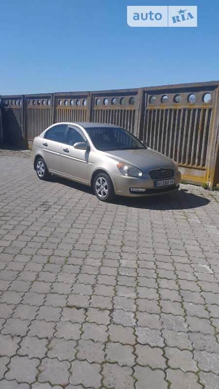 2008 hyundai accent