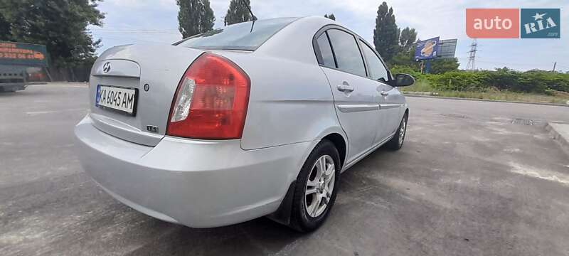 2007 hyundai accent