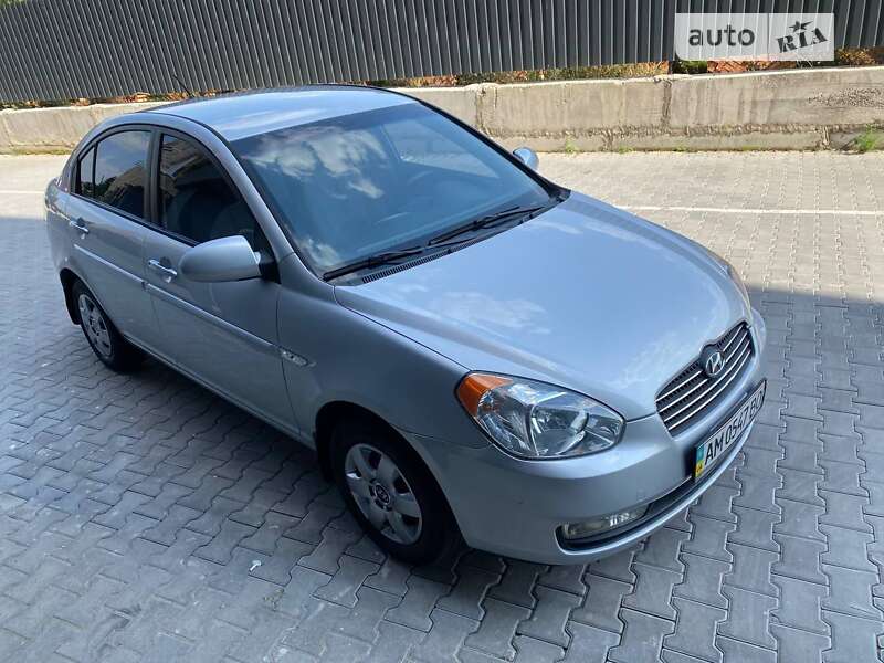 2007 hyundai accent