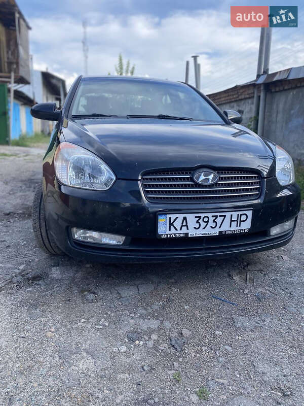 2008 hyundai accent