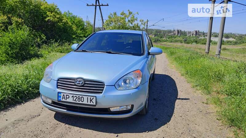 2008 hyundai accent