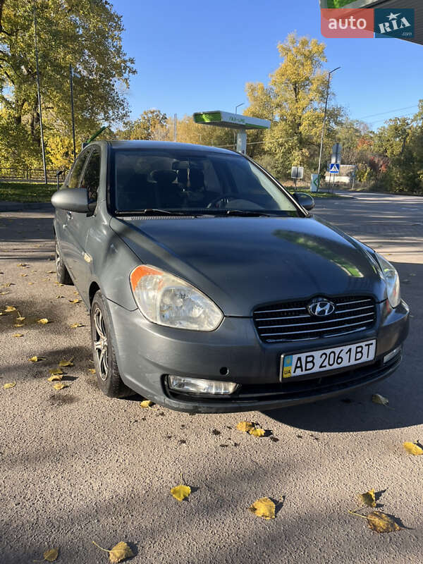 2008 hyundai accent