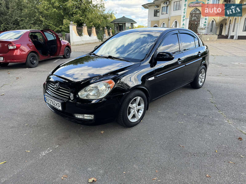 2008 hyundai accent