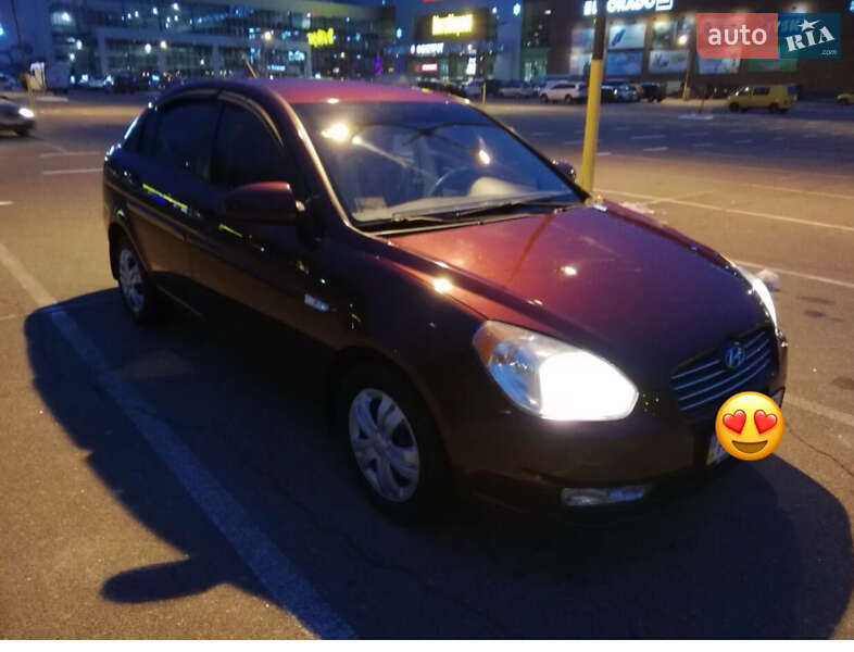 2008 hyundai accent