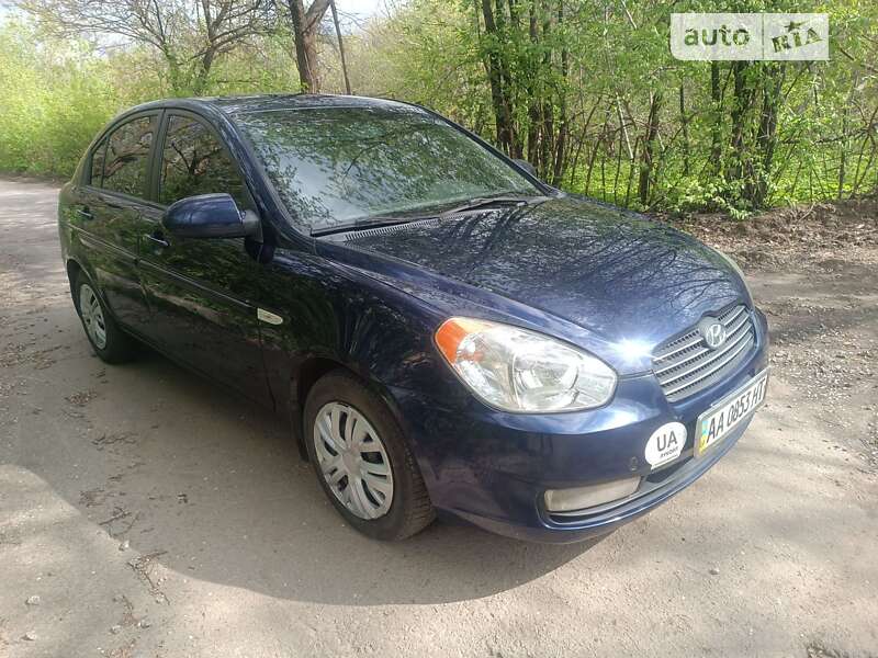 2008 hyundai accent