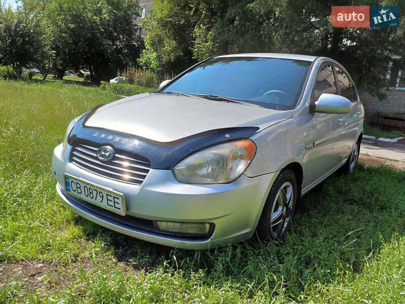 2008 hyundai accent