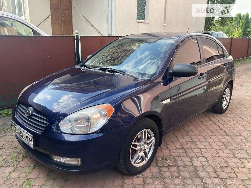 2008 hyundai accent